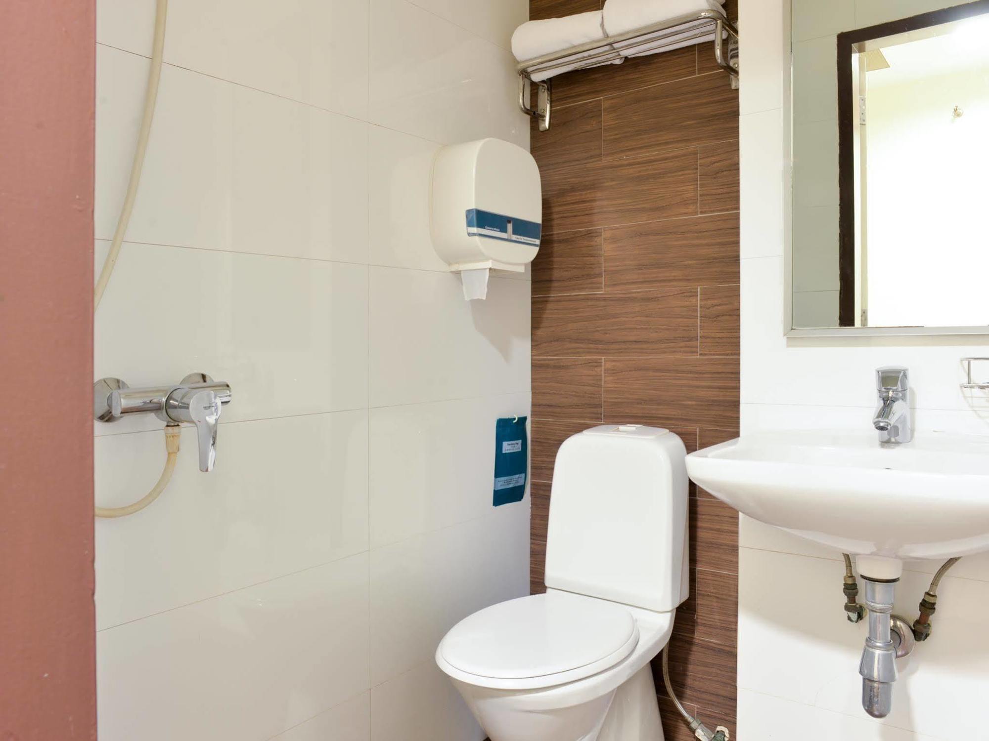 Hotel 81 Fuji Сингапур Екстериор снимка