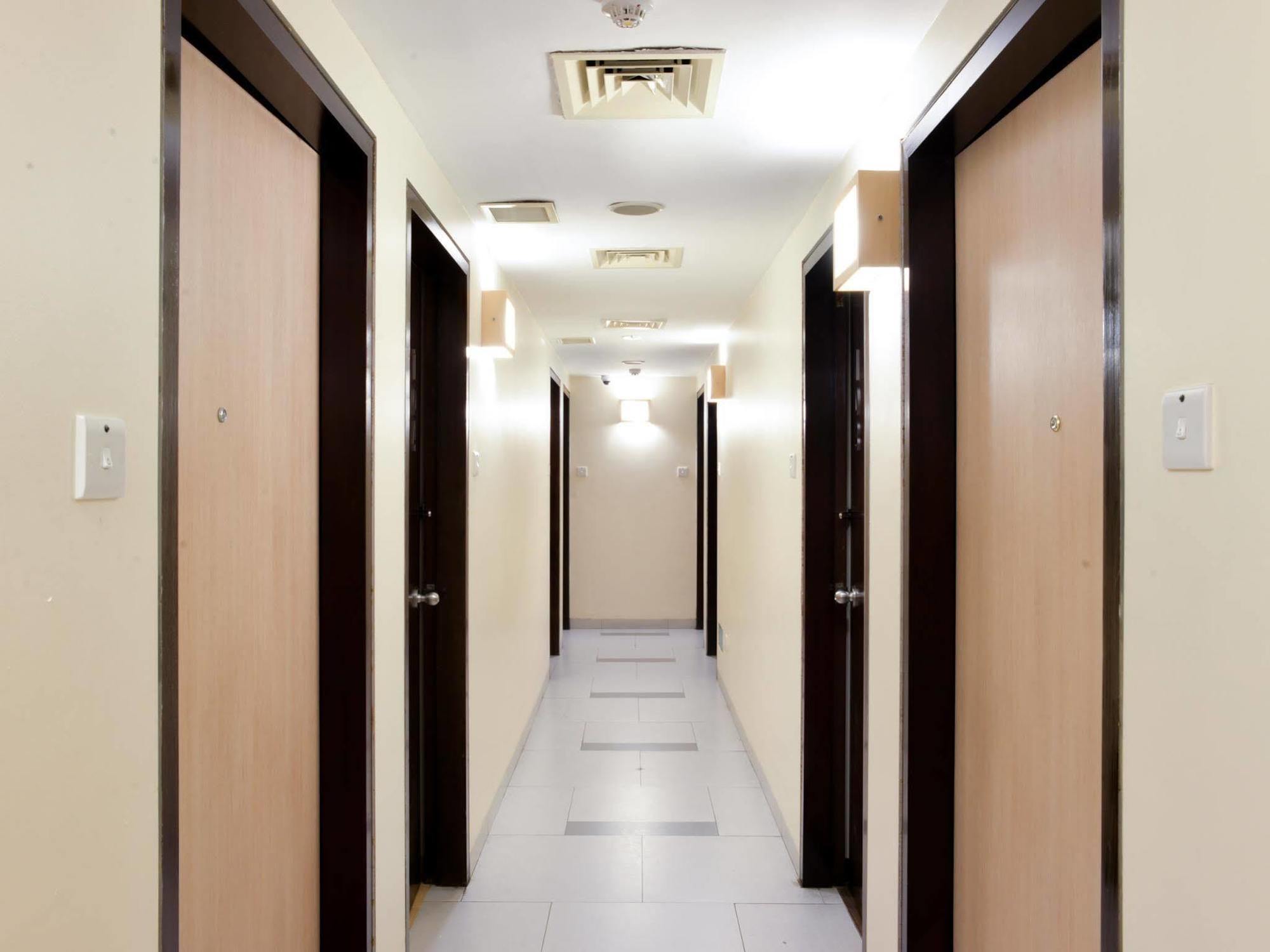 Hotel 81 Fuji Сингапур Екстериор снимка